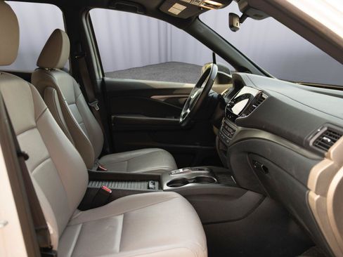 Used 2023 Honda Passport EX-L image 19