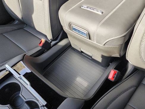 New 2026 GMC Yukon Denali w/ Denali Reserve Package image 39