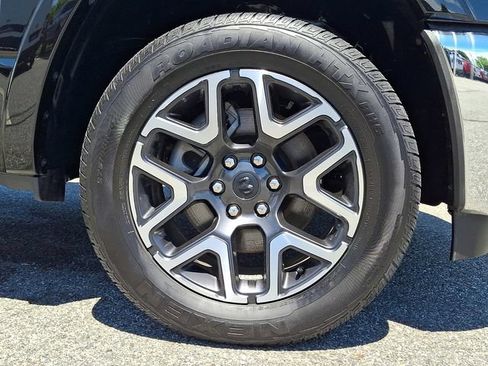 Used 2026 RAM 1500 Laramie AWD/4WD image 8