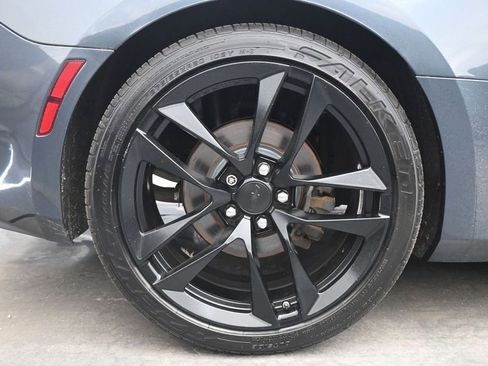 Used 2019 Chevrolet Camaro LT w/ 1LE Track Performance Package RWD image 11