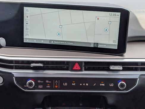 New 2026 Kia Sorento SX image 17