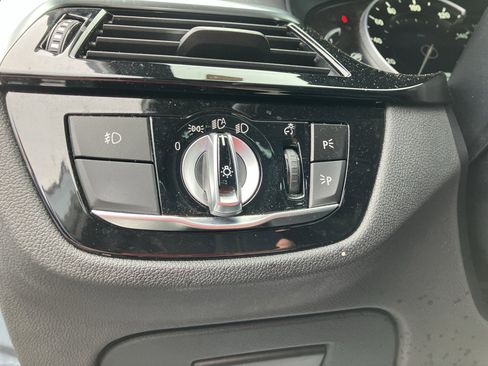 Used 2018 BMW 530i xDrive w/ M Sport Package AWD/4WD image 14