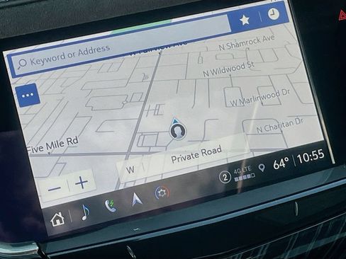 Used 2025 Cadillac XT6 Premium Luxury w/ Technology Package AWD/4WD image 13