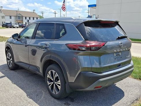 Used 2023 Nissan Rogue SV w/ SV Premium B Package AWD/4WD image 4