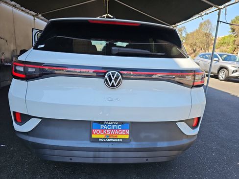 Used 2023 Volkswagen ID.4 Pro RWD image 11