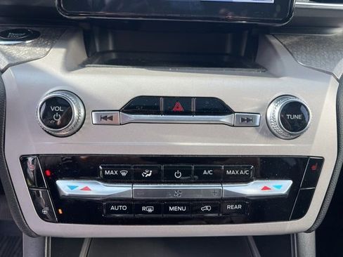 Used 2024 Ford Explorer Timberline w/ Timberline Technology Package AWD/4WD image 33