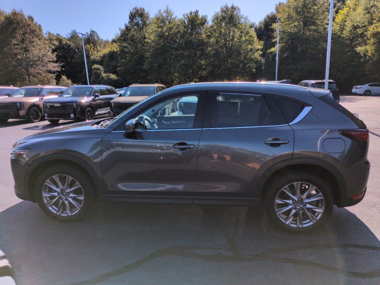 Used 2019 MAZDA CX-5 Grand Touring w/ GT Premium Package AWD/4WD image 4