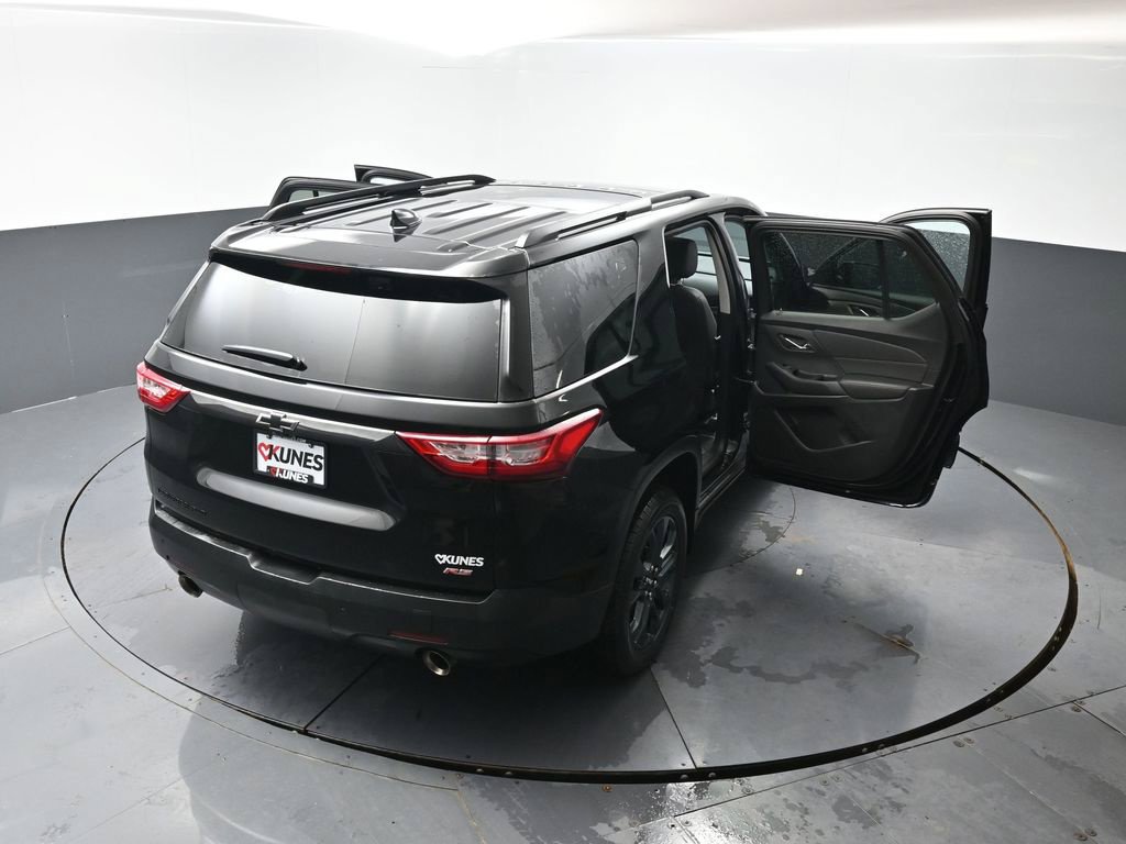 Used 2021 Chevrolet Traverse RS w/ LPO, Floor Liner Package AWD/4WD image 66