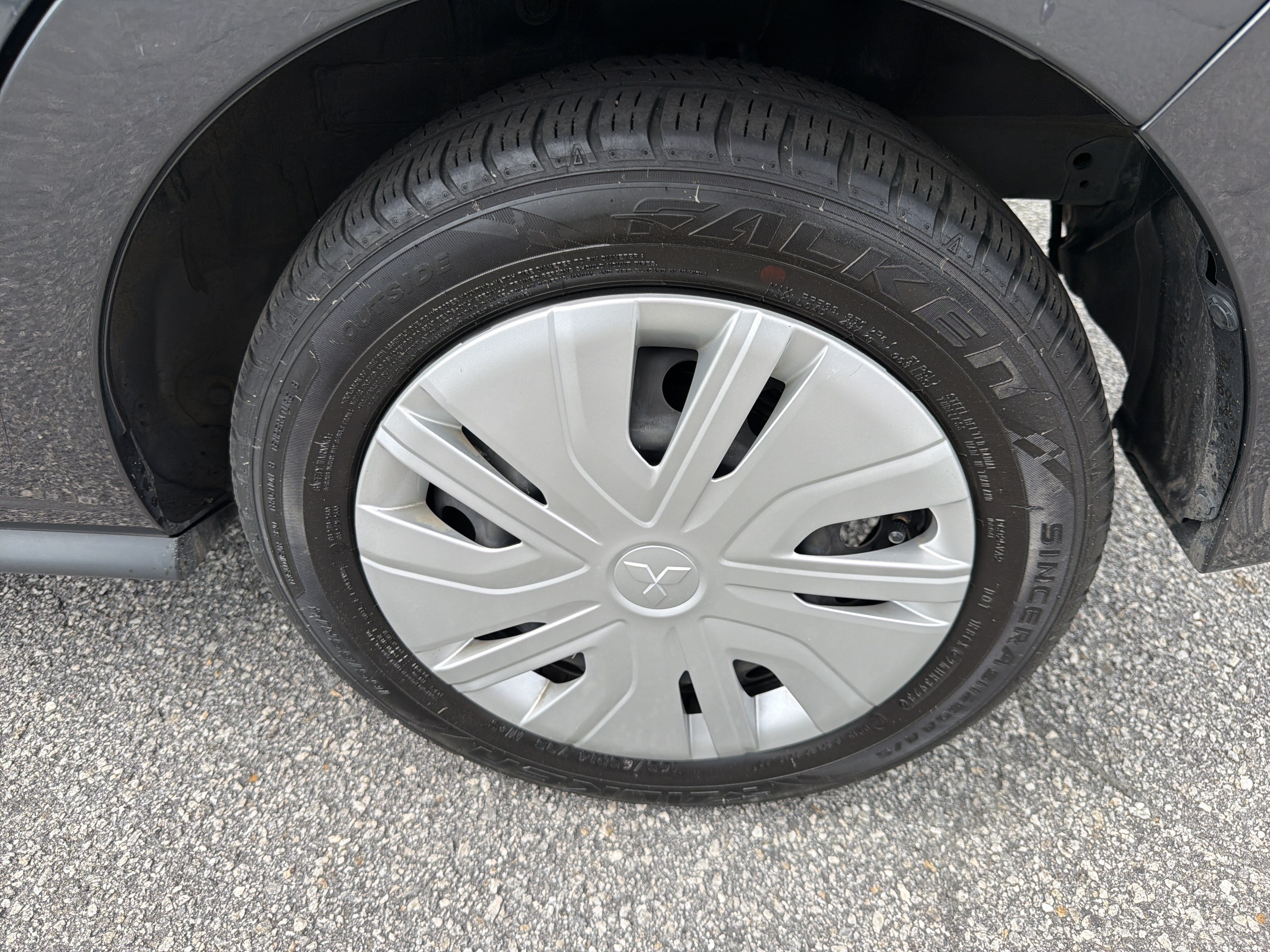 Used 2024 Mitsubishi Mirage ES FWD image 29