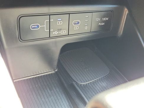 Used 2025 Hyundai Tucson SEL FWD image 13