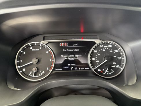 Used 2026 Nissan Rogue SV AWD/4WD image 8