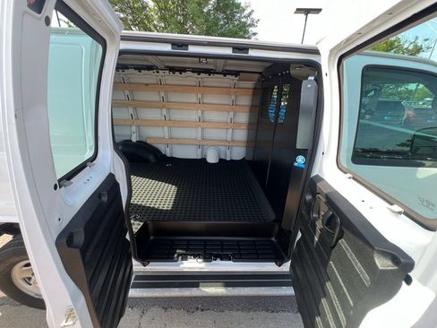Used 2025 Chevrolet Express 2500 w/ Driver Convenience Package RWD image 24