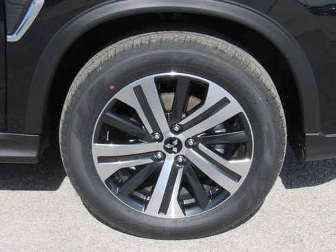New 2026 Mitsubishi Outlander Sport SE AWD/4WD image 11
