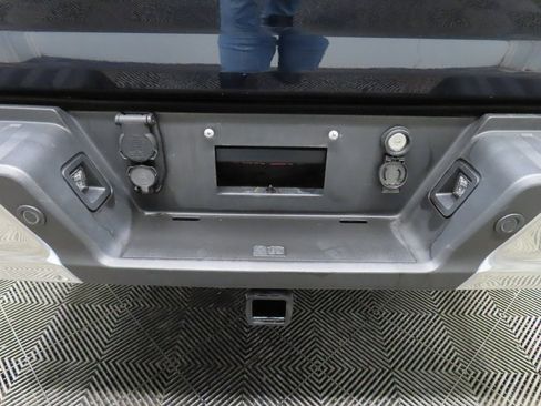 Used 2021 Ford F150 Lariat w/ Equipment Group 502A High image 47