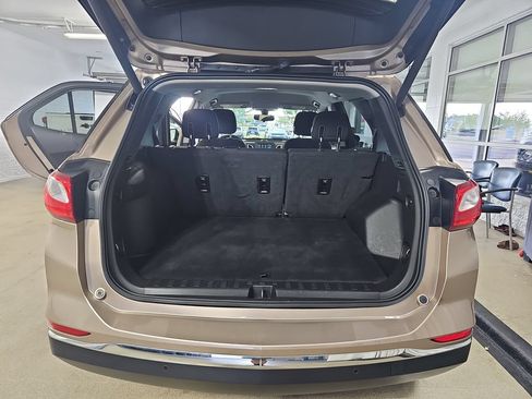 Used 2018 Chevrolet Equinox LT AWD/4WD image 15