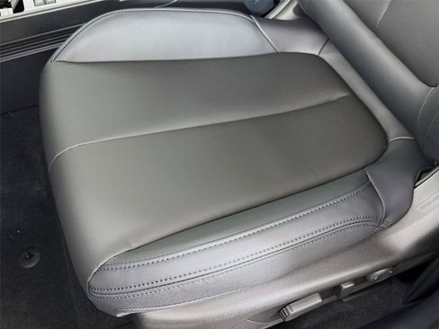 New 2026 Subaru Outback Premium AWD/4WD image 18