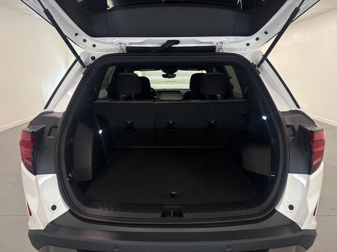 New 2026 GMC Terrain Elevation FWD image 8