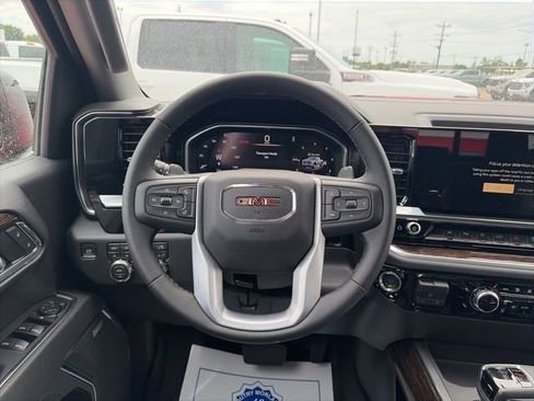 New 2026 GMC Sierra 1500 Elevation w/ Elevation Premium Package AWD/4WD image 15