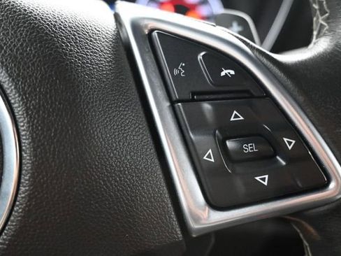 Used 2022 Chevrolet Camaro LT RWD image 18