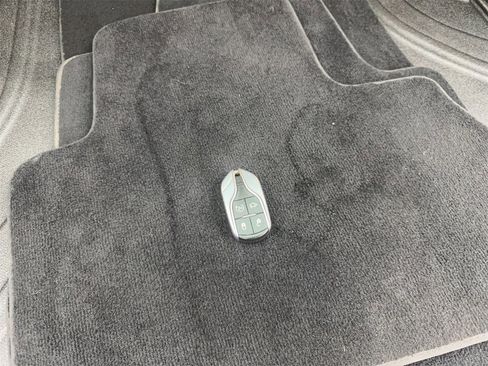 Used 2022 Maserati Levante Modena image 83