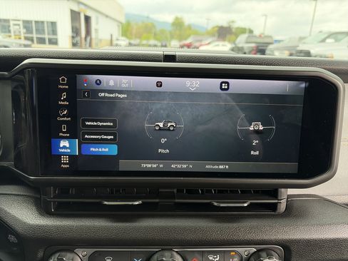 Certified 2026 Jeep Wrangler Sport AWD/4WD image 14