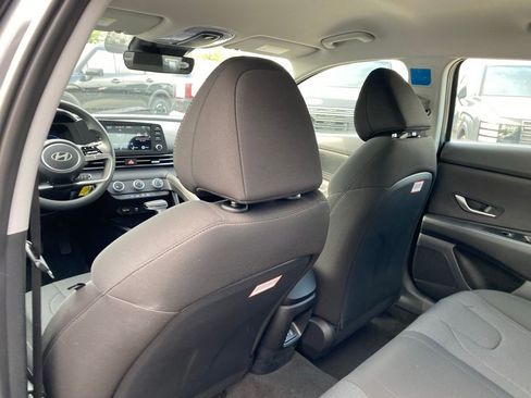 New 2026 Hyundai Elantra SE FWD image 29