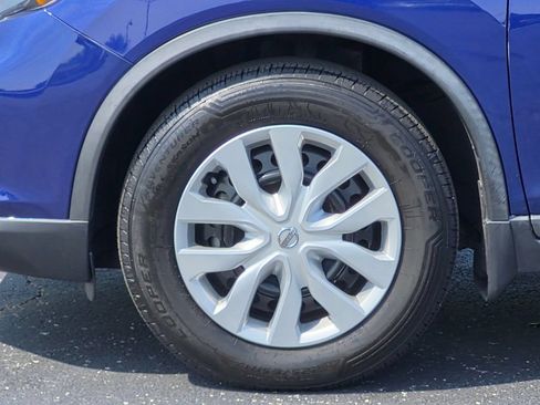 Used 2018 Nissan Rogue S FWD image 9