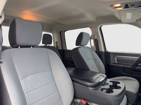 Used 2023 RAM 1500 Classic SLT w/ Electronics Group image 39