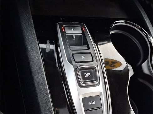 Certified 2022 Honda Pilot Touring image 16