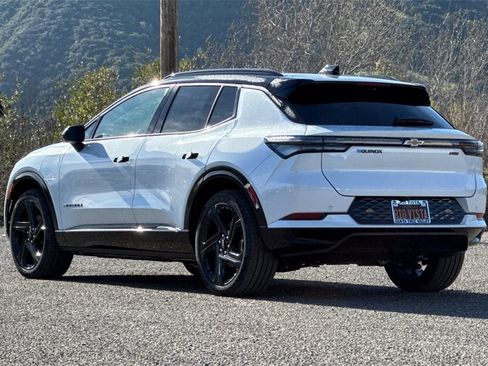 New 2026 Chevrolet Equinox EV RS image 6