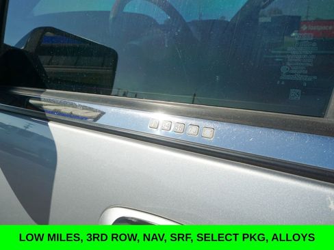 Used 2017 Lincoln Navigator Select image 9