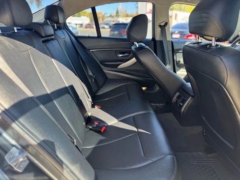 Used 2016 BMW 320i Sedan image 11