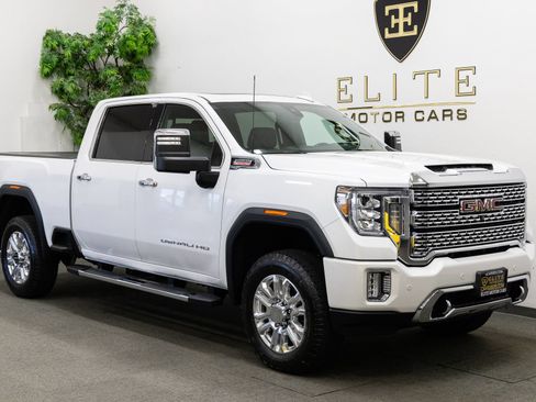 Used 2021 GMC Sierra 2500 Denali w/ Denali Ultimate Package AWD/4WD image 9