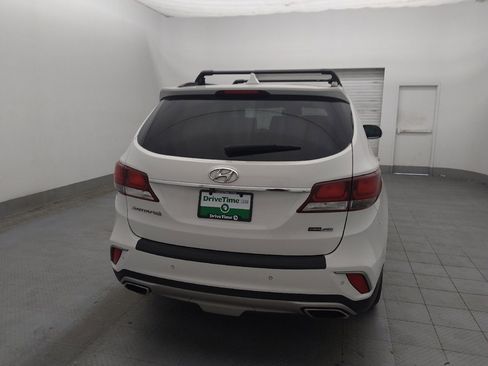 Used 2018 Hyundai Santa Fe AWD image 7
