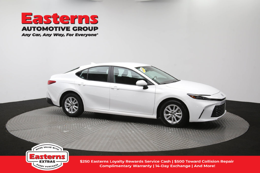 Used 2025 Toyota Camry LE FWD image 46
