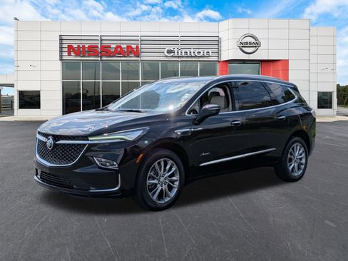 Used 2023 Buick Enclave Avenir w/ Avenir Technology Package AWD/4WD image 7
