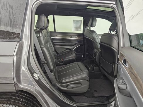 New 2026 Jeep Grand Cherokee L Limited w/ Limited Altitude Package image 37