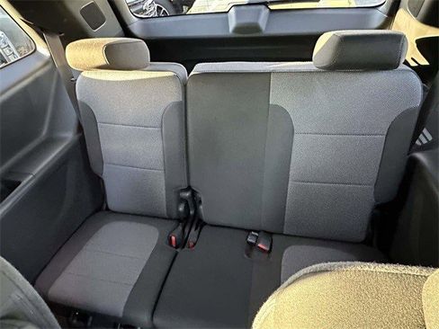 Certified 2023 Chevrolet Traverse LT w/ Midnight/Sport Edition image 15