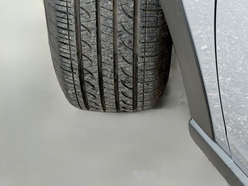 Used 2024 Subaru Outback Premium image 40