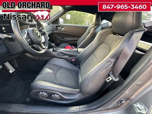 Used 2025 Nissan Z Performance w/ Floor Mat Package RWD image 11