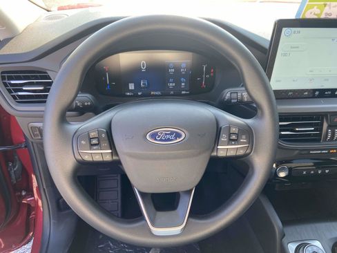 Used 2025 Ford Escape Active w/ Tech Pack #1 FWD image 21