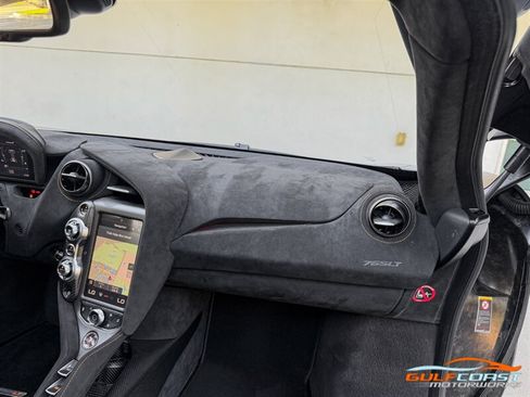 Used 2021 McLaren 765LT RWD image 34