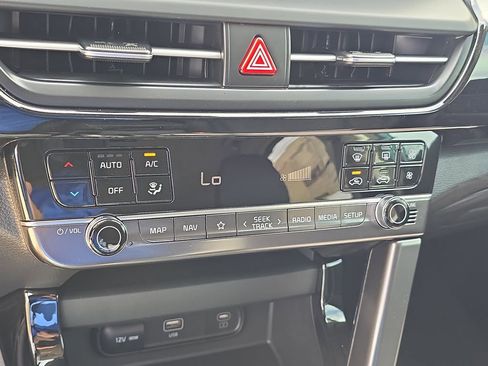 New 2026 Kia Seltos S FWD image 24