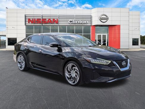 Certified 2023 Nissan Maxima SV w/ Floor Mat Group FWD image 1