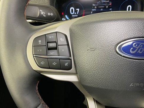 New 2025 Ford Explorer Active w/ Active Comfort Package image 25