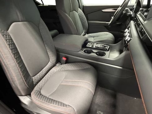 New 2025 Honda Pilot Sport image 30