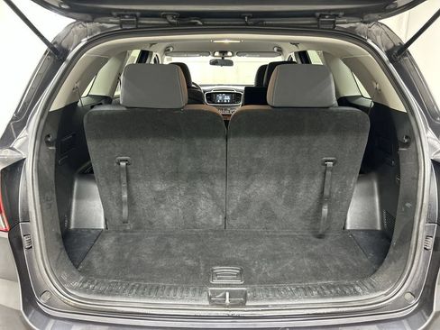 Used 2019 Kia Sorento AWD image 22