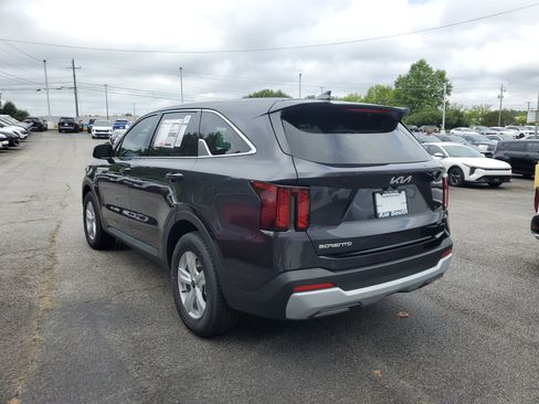 New 2026 Kia Sorento LX image 4