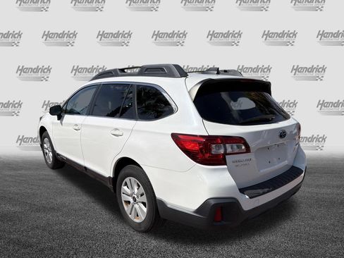 Used 2019 Subaru Outback 2.5i Premium image 8