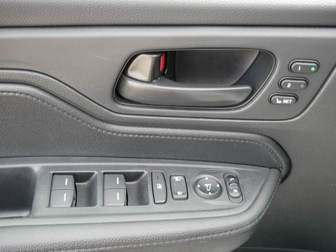 Certified 2023 Honda Odyssey Sport image 19